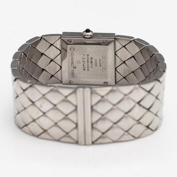CHANEL, Matelasse Quilt Acier , wristwatch, 19 mm.