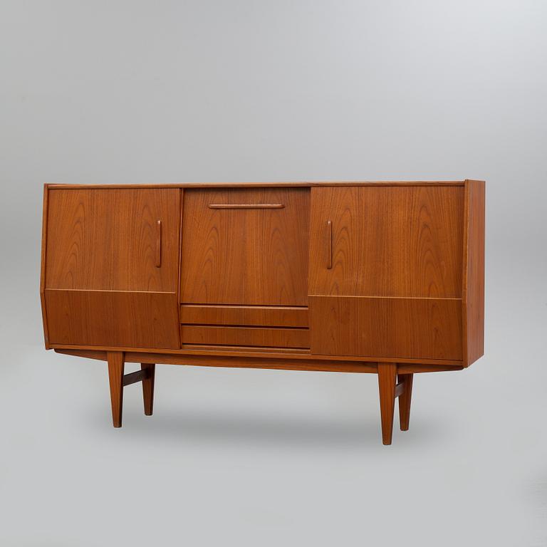 SIDEBOARD/BARSKÅP, 1900-talets mitt.