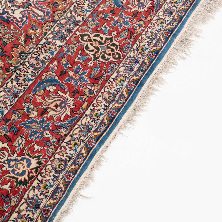 Matta, semiantik Isfahan, ca 352 x 256 cm.