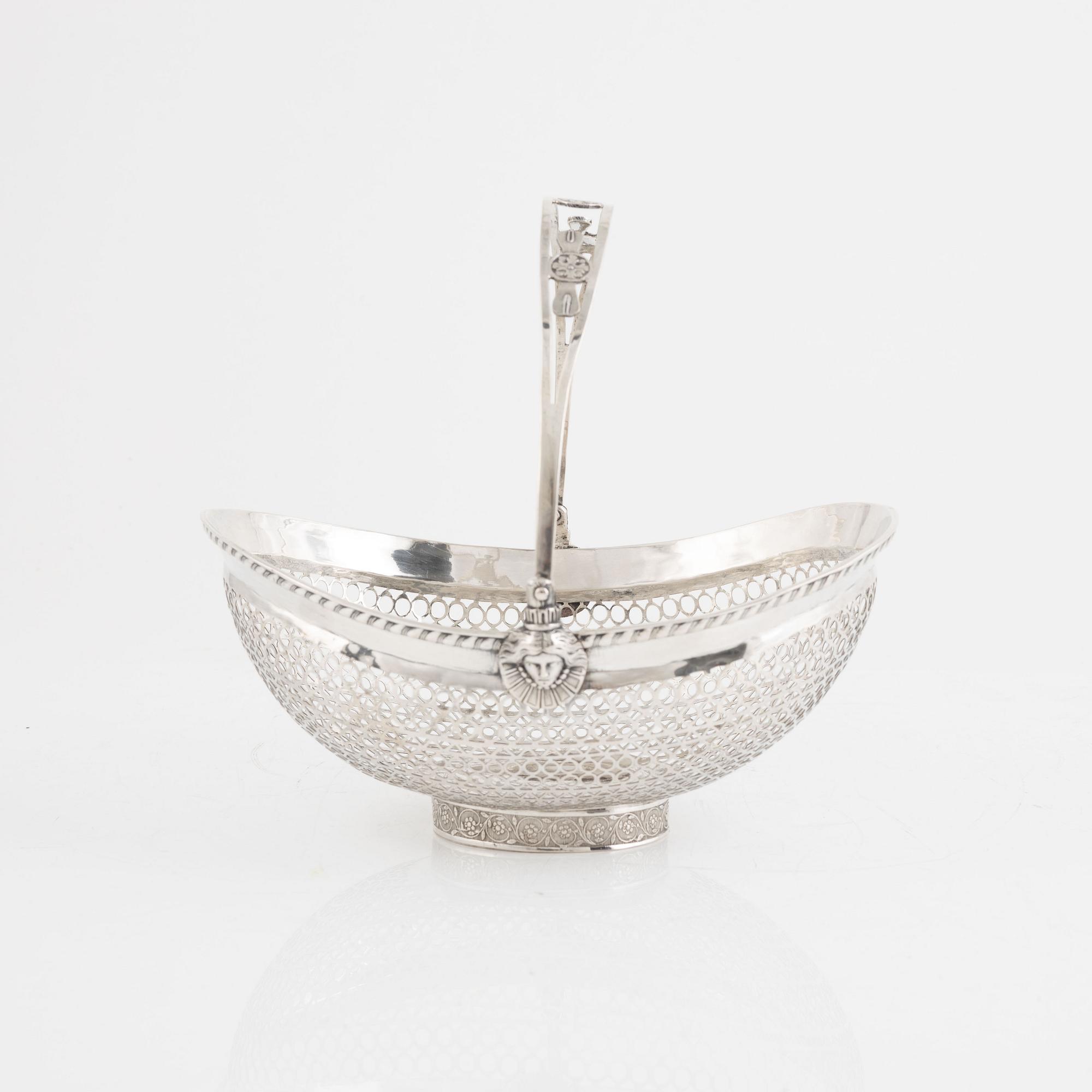 Korg, silver, St. Petersburg, tidigt 1800-tal.