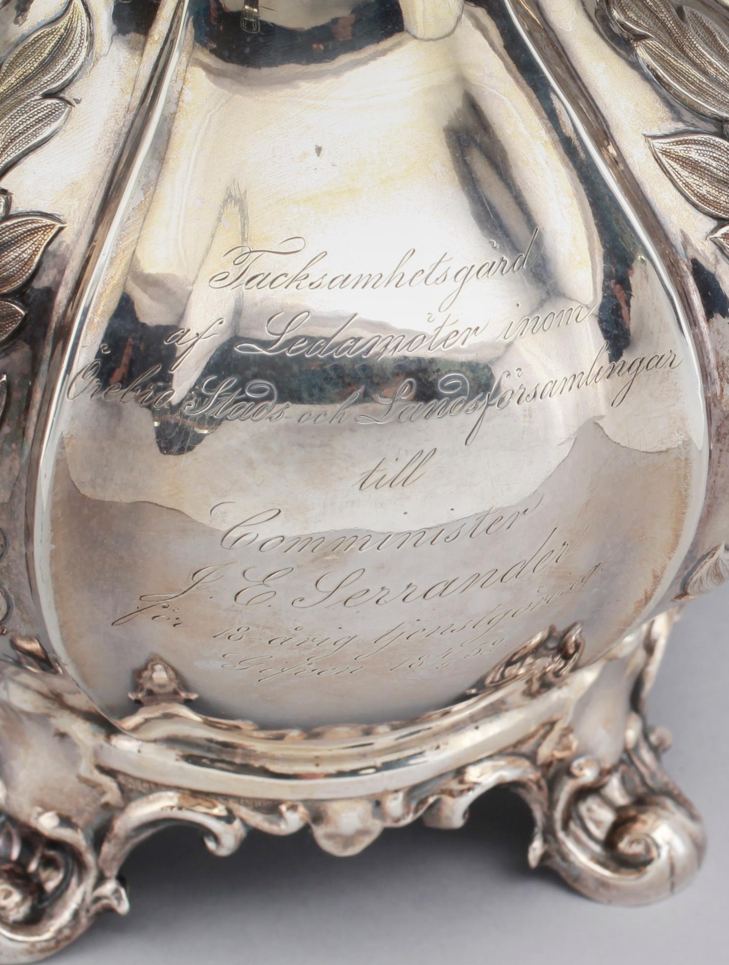 KAFFEKANNA, silver, Gustaf Folcker, Stockholm 1850. Vikt ca 1139 gram.