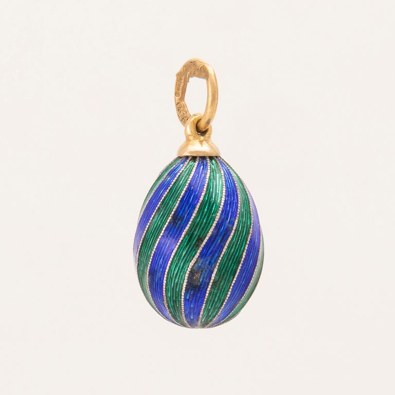 W.A. Bolin, pendant in 18k gold and enamel.