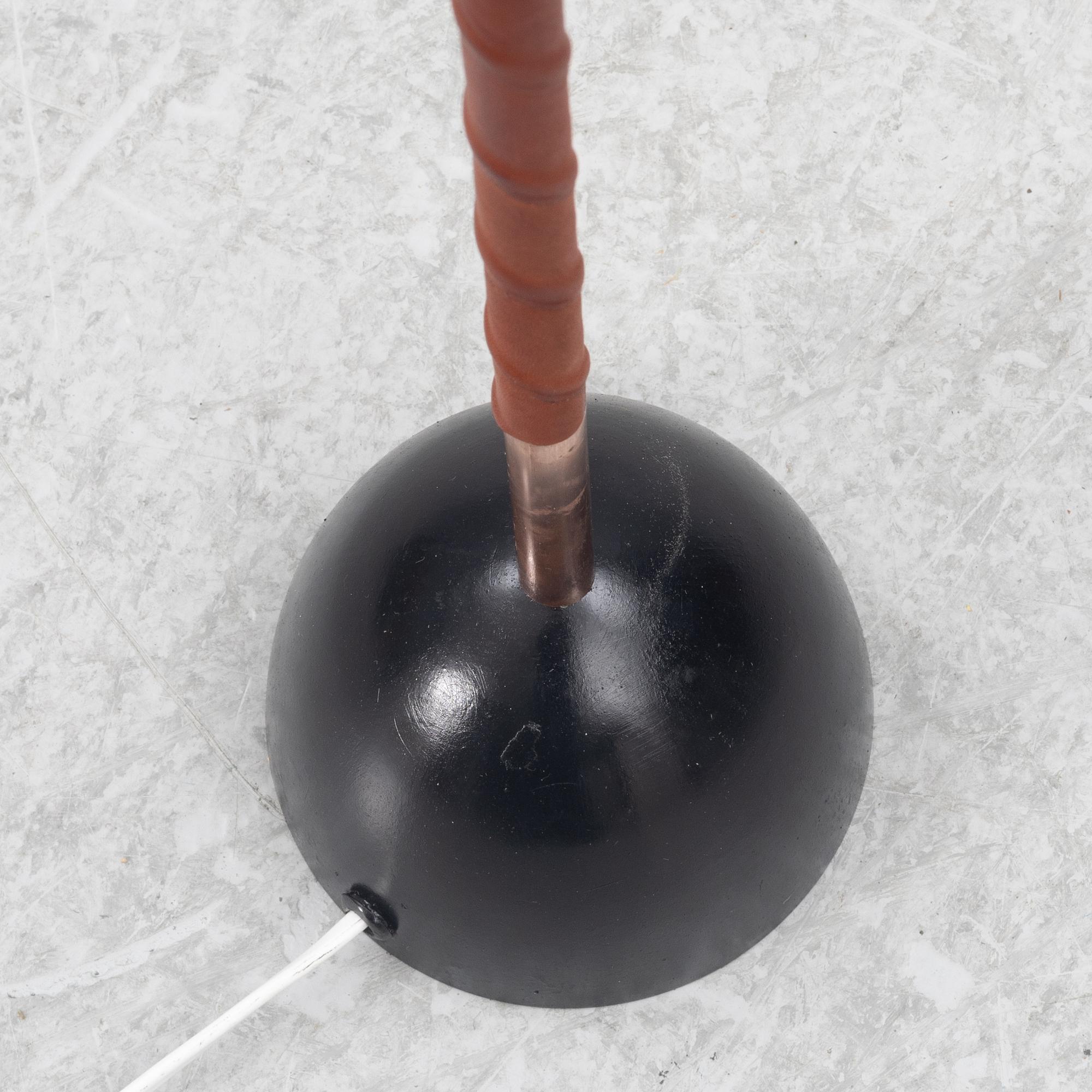 Golvlampa, 1900-talets mitt.