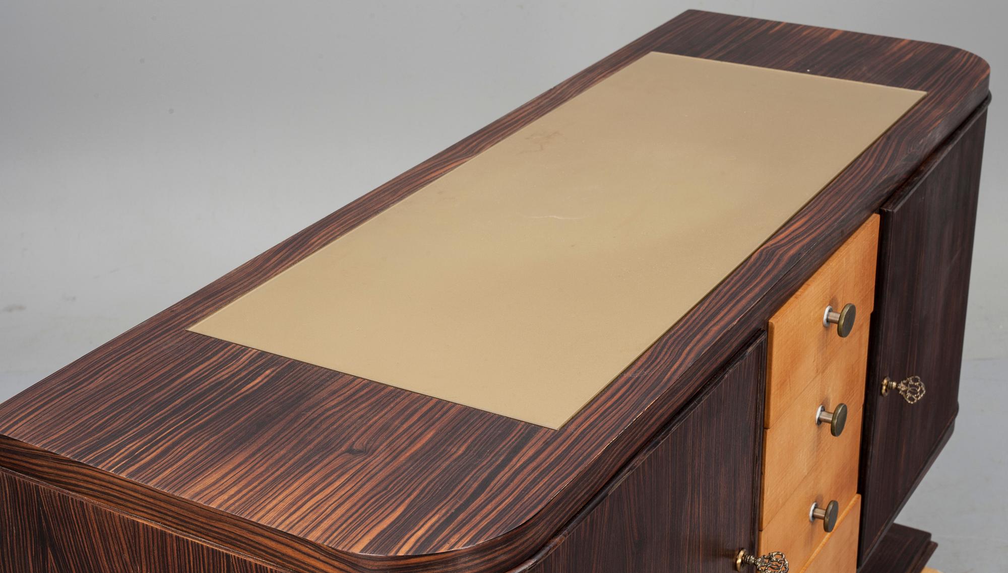 SIDEBOARD, Art decostil, 1900-talets mitt.