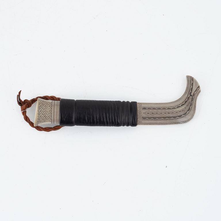 Per-Erik Nilsson, a reindeer hornknife, signed.