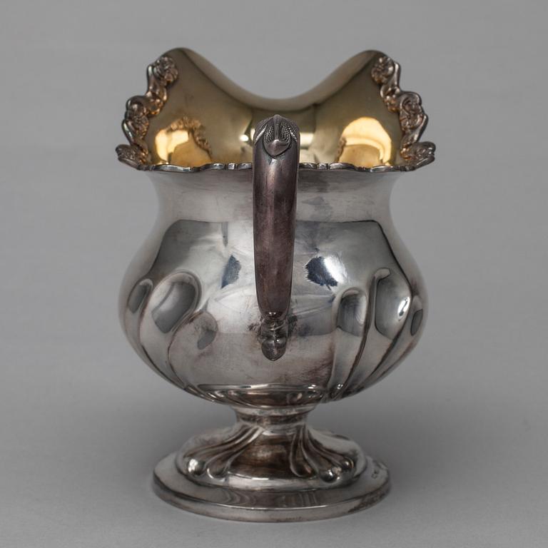 GRÄDDSNÄCKA, silver, Auran Kultaseppä, Åbo 1950. Vikt 159 g.