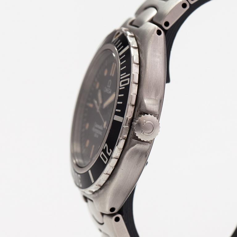Omega, Seamaster, 200m, "Pre Bond", wristwatch, 38 mm.