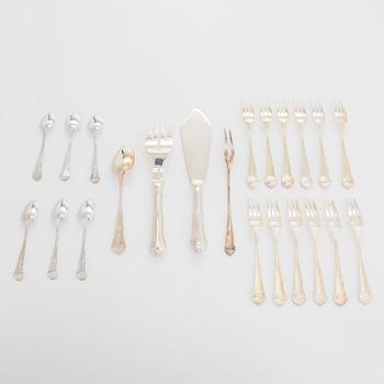 A 17-piece set of 'Chippendale' silver cutlery, mainly Kultakeskus, Hämeenlinna , 1956-2002.