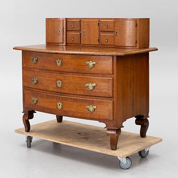 Chest of drawers, Baroque, 18th century.