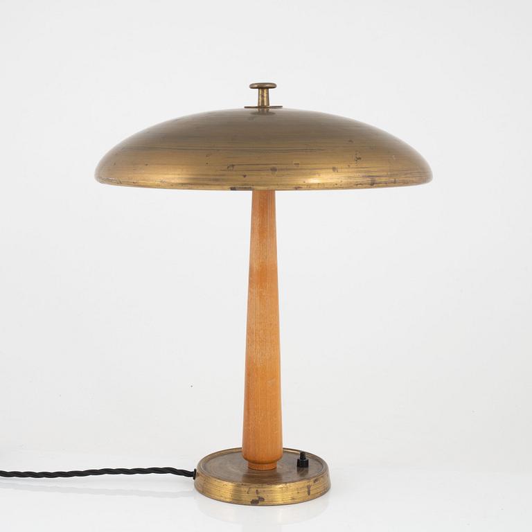 Bertil Brisborg, or Erik Tidstrand, a table lamp, model "30331", Nordiska Kompaniet, 1940s.