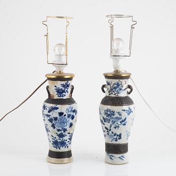 Two pairs of porcelain table lamps/vases, China, 20th century.