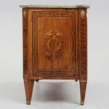 A Gustavian 18th century commode attributed to J. Hultsten.