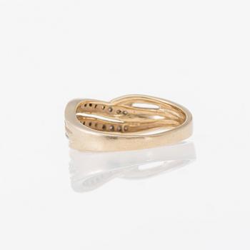 RING, 14K guld, 8/8-slipade diamanter. Vikt ca 3,7 g.