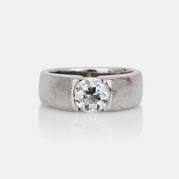 725. RING med briljantslipad diamant ca 0.80 ct, H/VS.