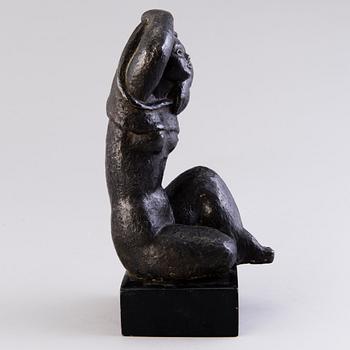 HEIKKI HÄIVÄOJA, veistos, pronssia, signeerattu.