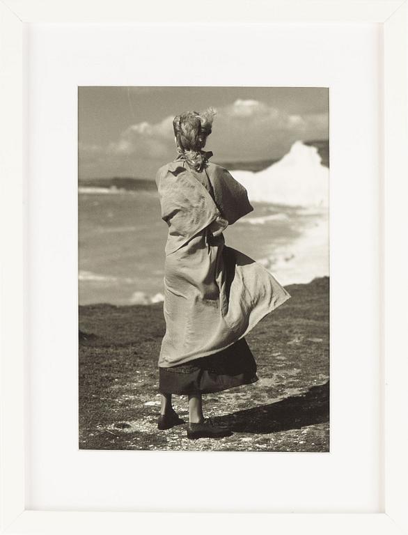 Albert Watson, book, "UFO (Unified Fashion Objectives)".