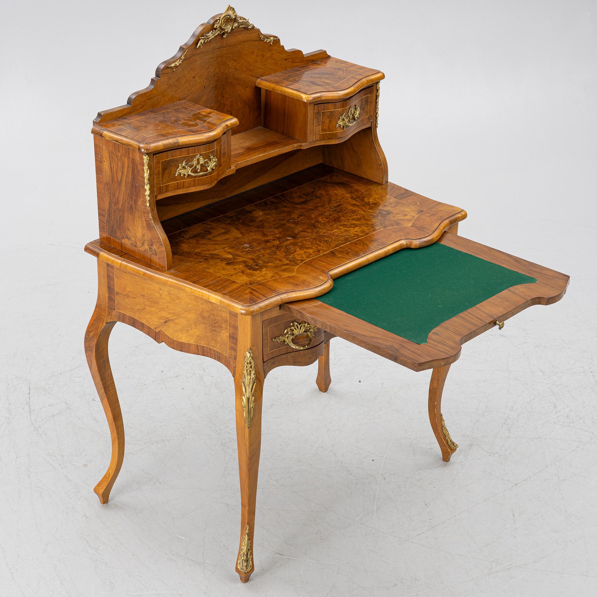 A Rococo-style desk, first half of the 20th century.