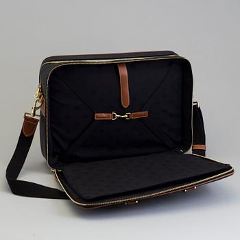 A WEEKEND BAG, Mulberry.