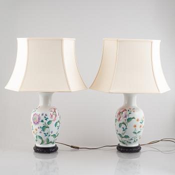 A pair of table lamps, end of the 20th century.