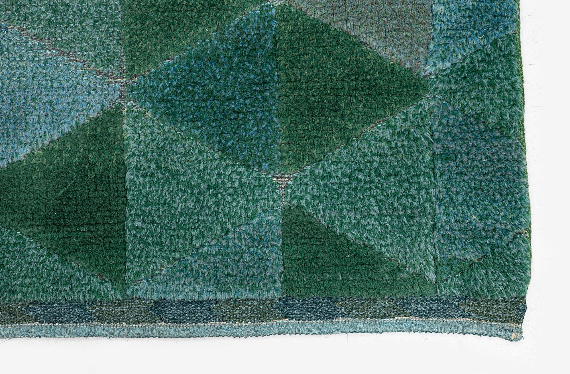 Ingrid Hellman-Knafve, a knotted pile in relief carpet, c. 235 x 164 cm, unsigned.