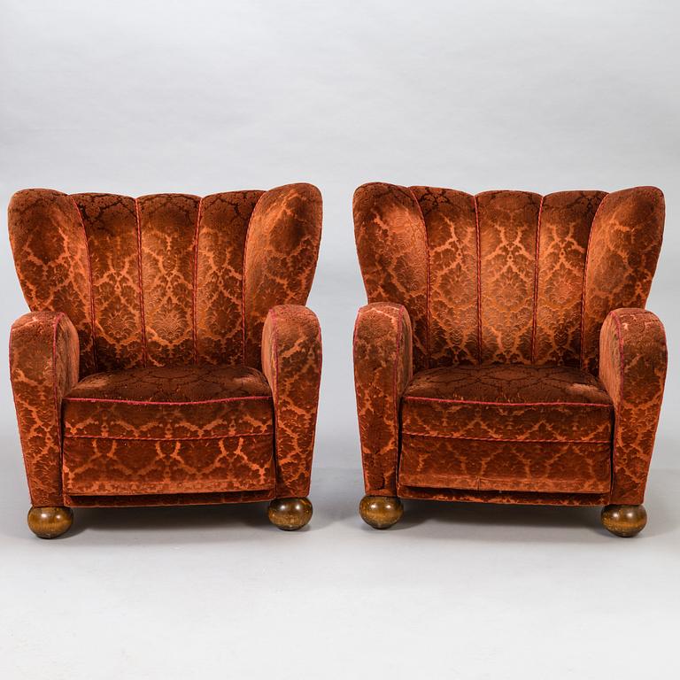 MÄRTA BLOMSTEDT, nojatuolipari, 1900-luvun puoliväli.