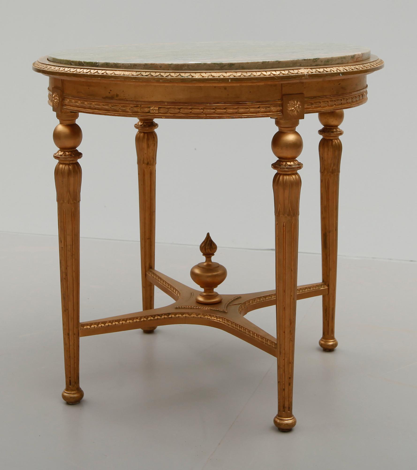 BORD, Louis XVI-stil, 1900-talets andra hälft.