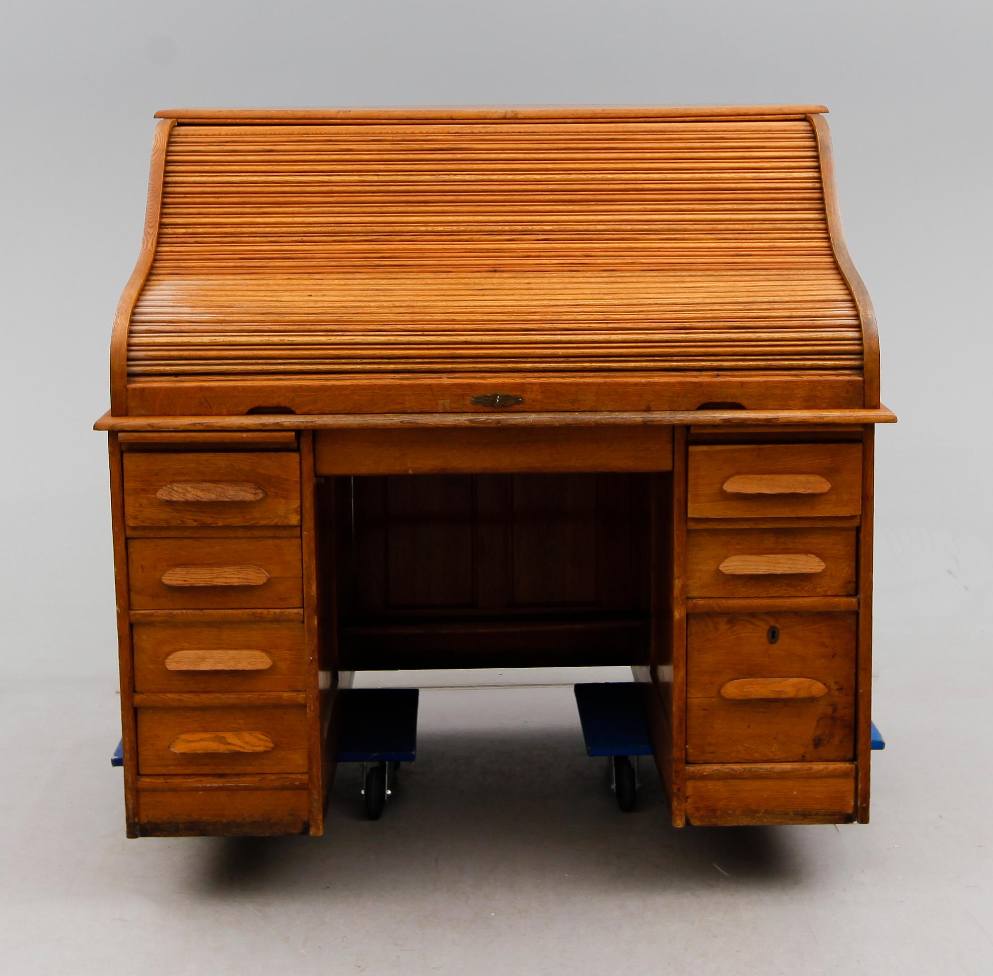 SKRIVBORD, 1900-talets första hälft.