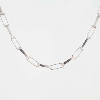 KARL-INGEMAR JOHANSSON, Göteborg, 1983, a necklace.