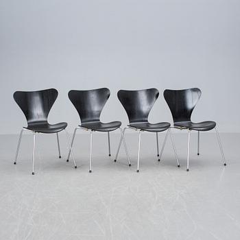 STOLAR, 4 st, "Sjuan", Arne Jacobsen, Fritz Hansen.
