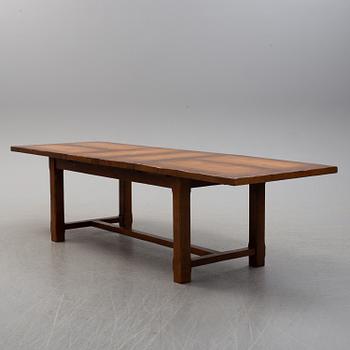 MATGRUPP, 10 stolar + bord,  1980/90-tal.