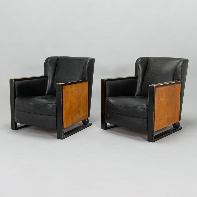 Åke Wasastjerna, a pair of model 185 "Minister" armchairs for Asko, 1930s.