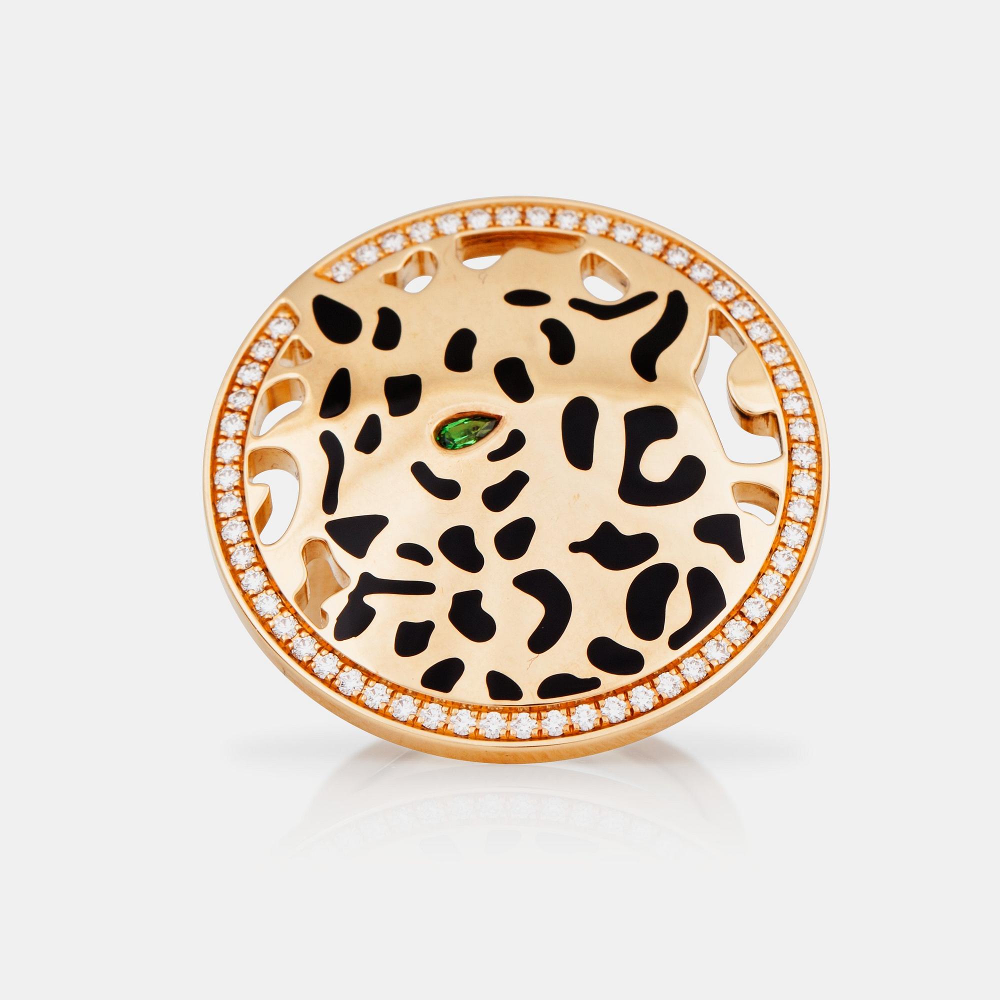 RING, Cartier "Panthère de Cartier" med briljantslipade diamanter, svart lack och en markisslipad tsavoritgranat.