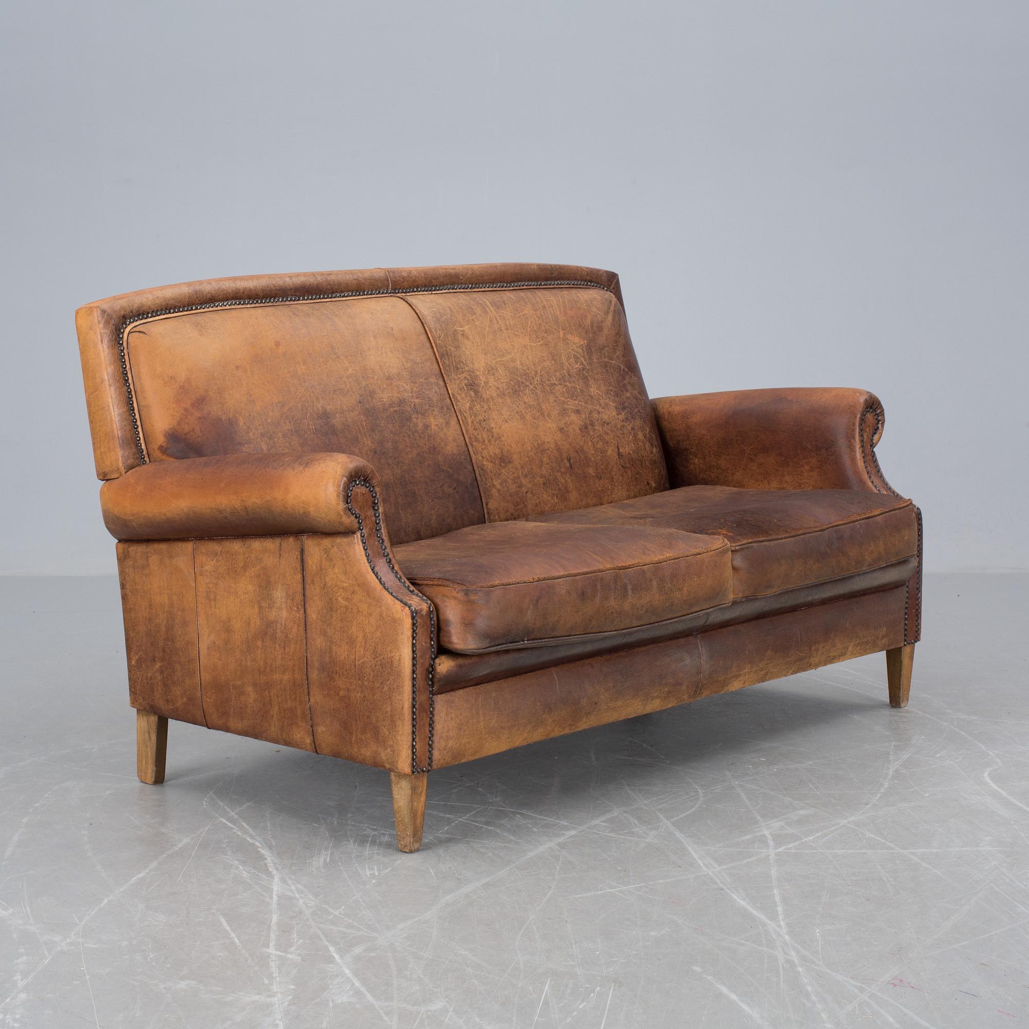SOFFA, engelsk stil, 1900-talets slut.