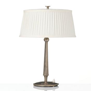Harald Notini, bordslampa, modell 6932, Arvid Böhlmarks Lampfabrik, Stockholm, 1920-tal.