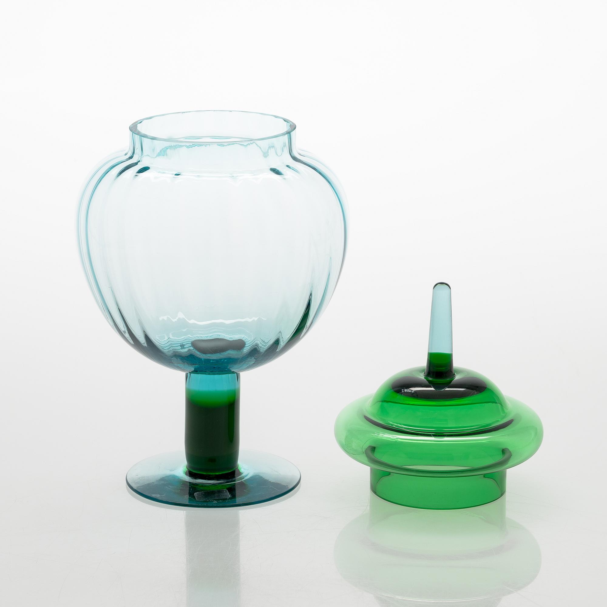 Kerttu Nurminen,  taidelasi, Lampi Pro Arte 1993, signeerattu K. Nurminen, Nuutajärvi.