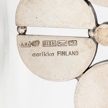 Kaija Aarikka, A silver necklace. Aatos Johannes Hauli, Helsinki 1966.