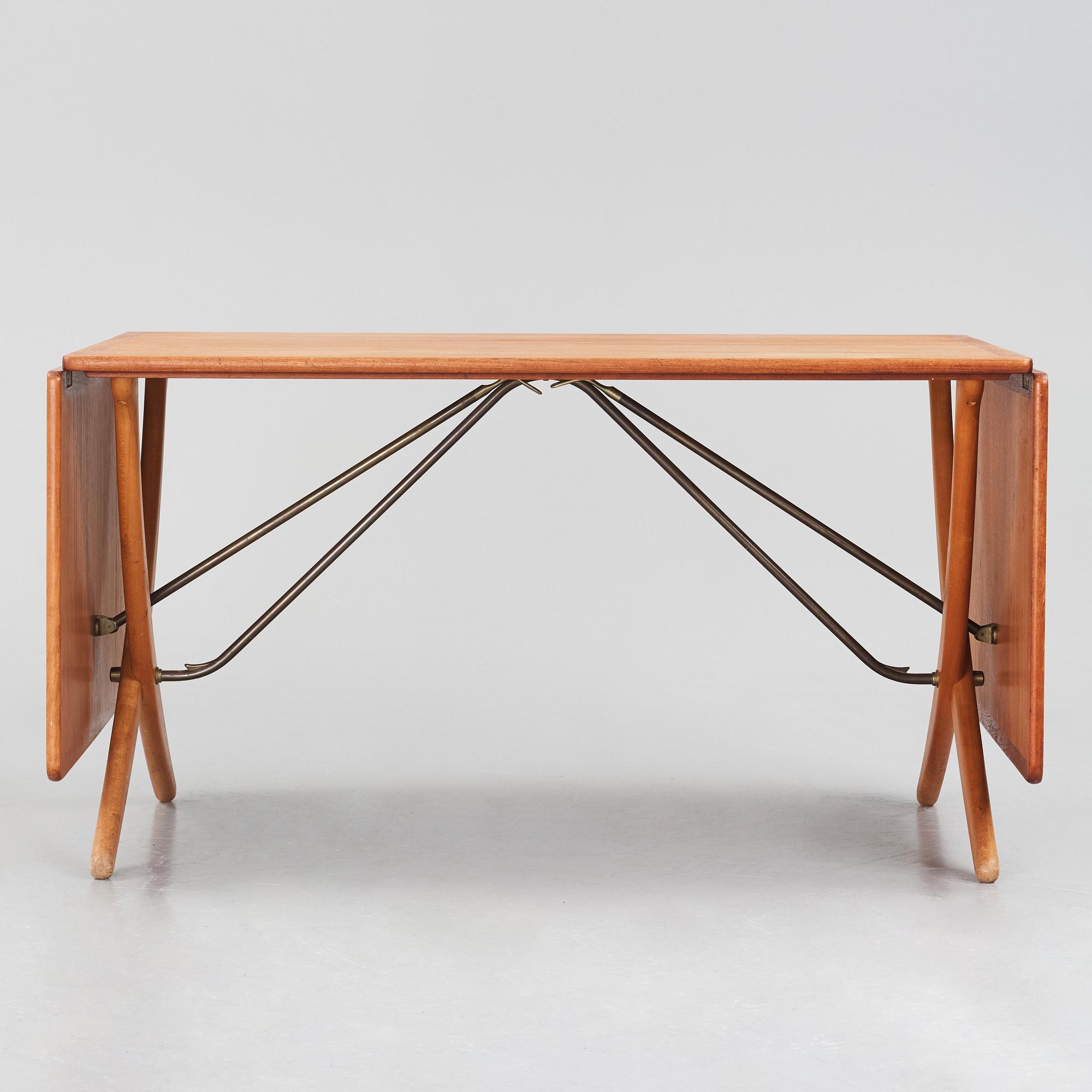 Hans J. Wegner, bord med klaffar "AT-314", Andreas Tuck, 1950-60-tal.