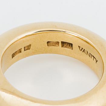 RING, 18K guld med fasettslipad rökkvarts, "Vanity", Bengt Hallberg, Köping.