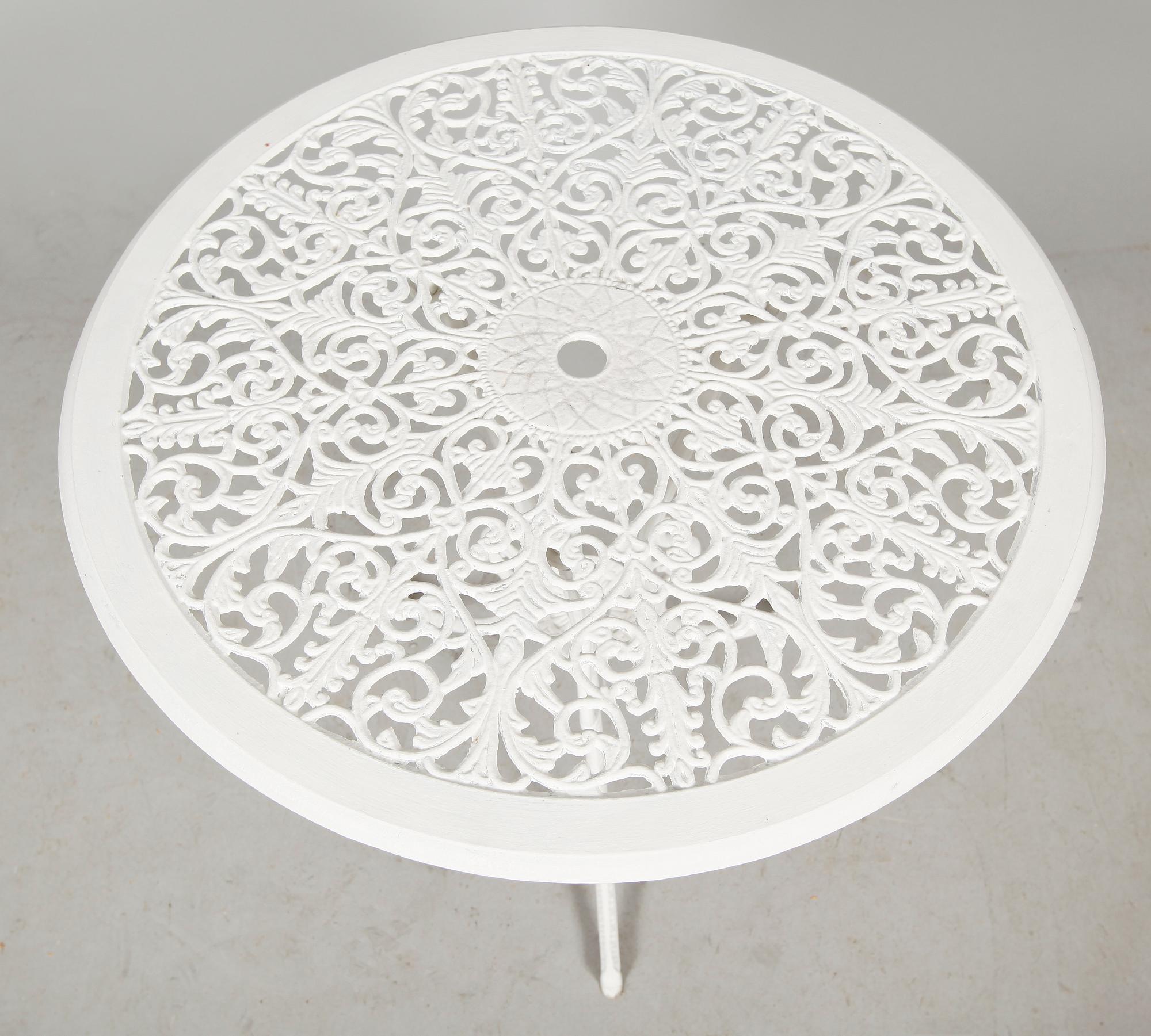 TRÄDGÅRDSMÖBEL, 3 del, aluminium, 1900-talets andra hälft.