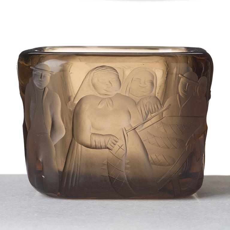 Gunnel Nyman, (born Gustafsson), "Kalatorilla market", a cut, engraved and sand blasted smoked glass bowl, Riihimäki, Finland 1937.