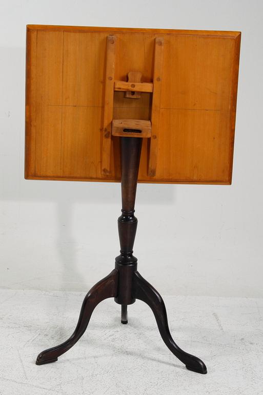 FÄLLBORD, gustaviansk stil, 1900-tal.