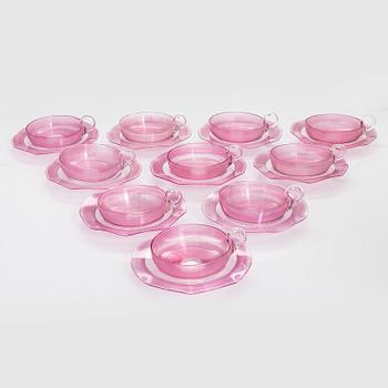 Ten dessert bowls, the latter half of the 20th century.