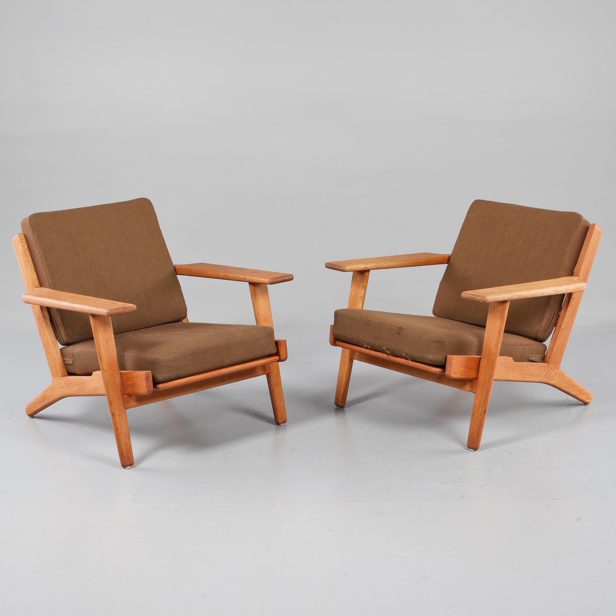 FÅTÖLJER, ett par, "GE-290", Hans J Wegner, Getama, Danmark, 1900-talets andra hälft.