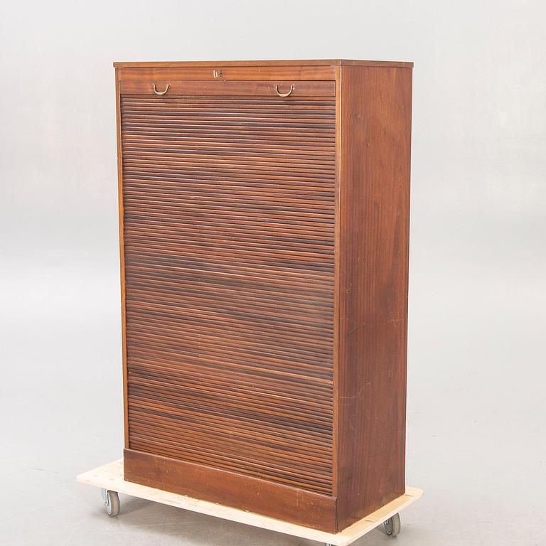 Jalusiskåp 1940-tal.