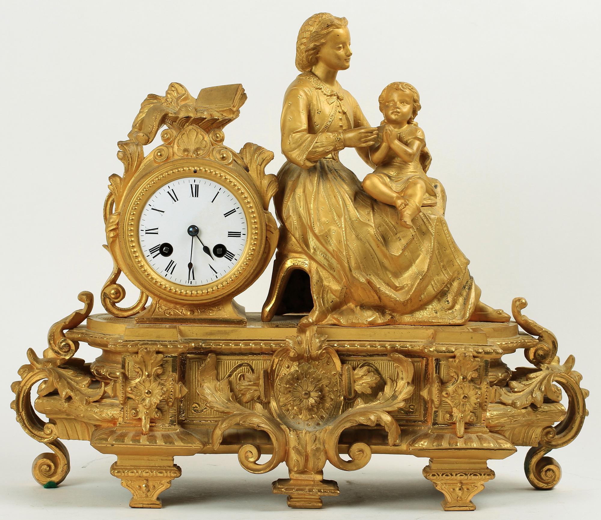 BORDSPENDYL, förgylld metall, nyrokoko, 1800-talets andra hälft.