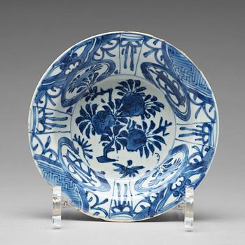 A set of 11 blue and white dessert dishes, Ming dynasty, Wanli (1573-1612).