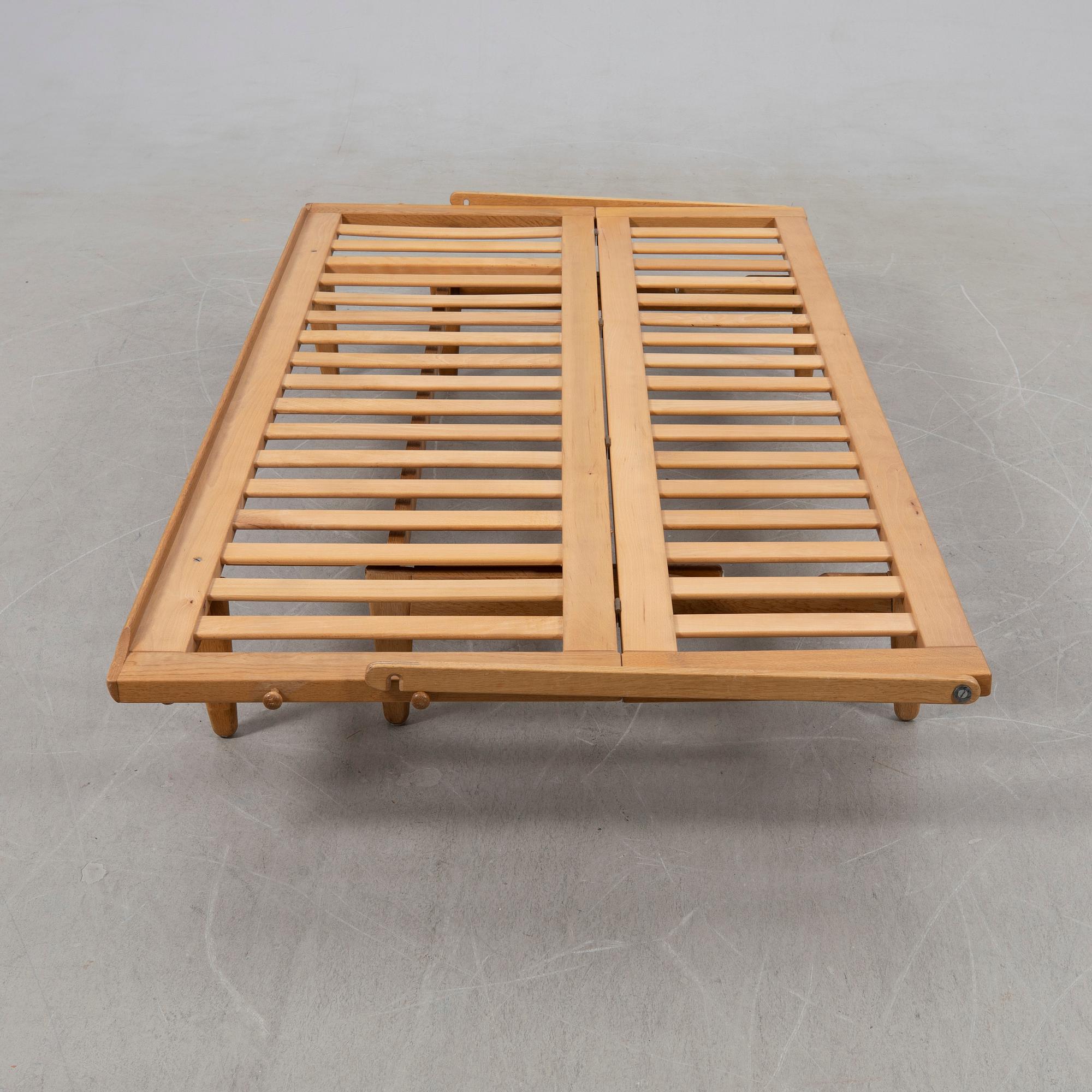 Poul M. Volther, sofa/daybed "Diva/981", Gemla Fabriker AB, Sweden, 1950s.