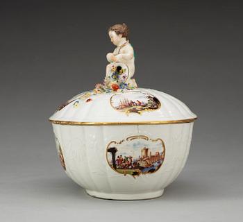 TERRIN med LOCK, porslin. Meissen, punktperiod (1763-73).