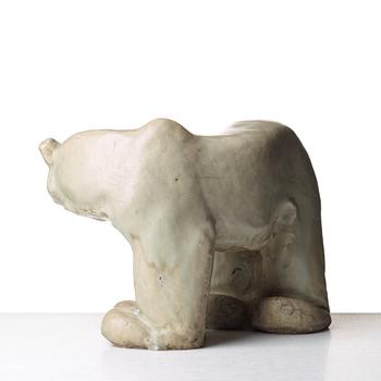 Michael Schilkin, a stoneware sculpture of a polar bear, Arabia, Finland 1945.