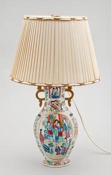 BORDSLAMPA, porslin, Kanton, Kina, 1800-tal.